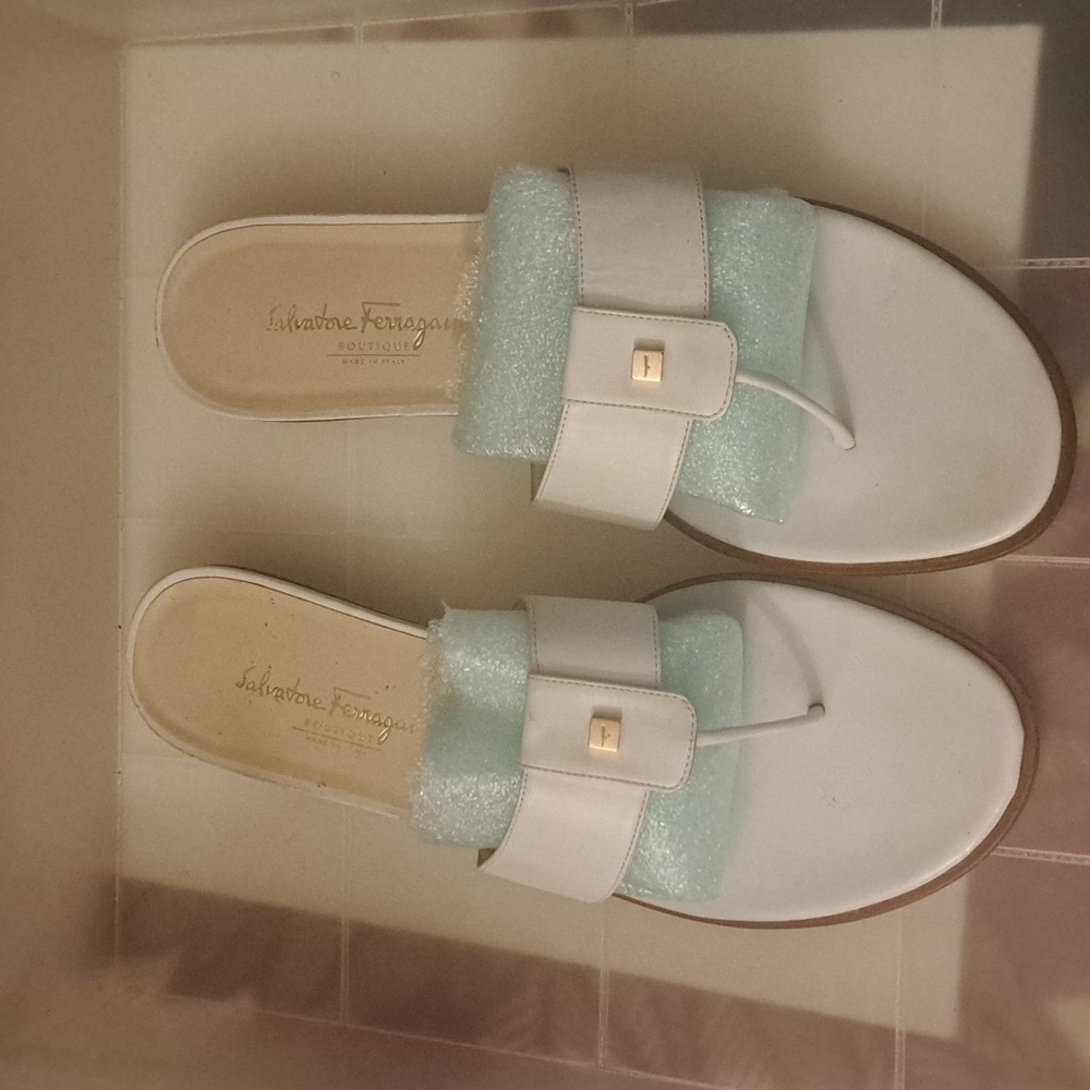 Salvatore Ferragamo Women White Sandals Size 12B Leather